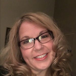 Meet your Posher, Leann